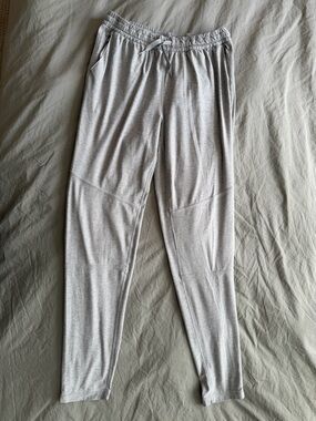 Outdoor Voices Cloud Knit Midrise Sweats